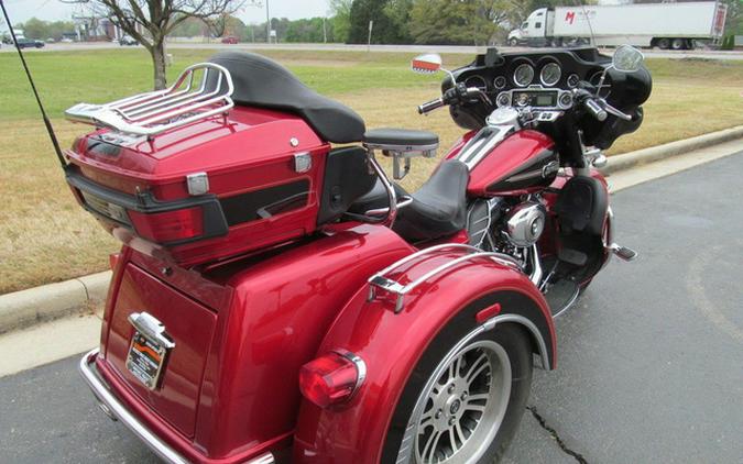 2012 Harley-Davidson FLHTCUTG - Tri Glide Ultra Classic