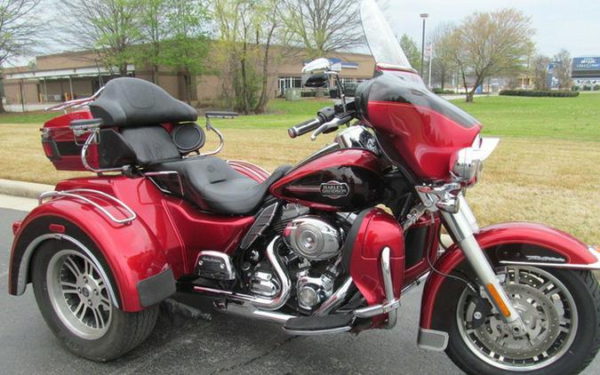 2012 Harley-Davidson FLHTCUTG - Tri Glide Ultra Classic