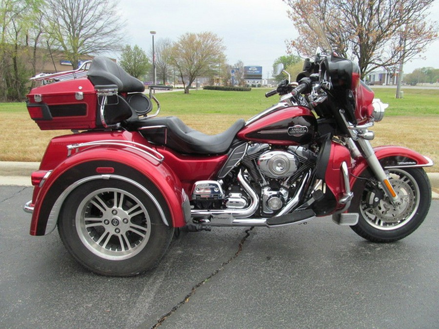 2012 Harley-Davidson FLHTCUTG - Tri Glide Ultra Classic