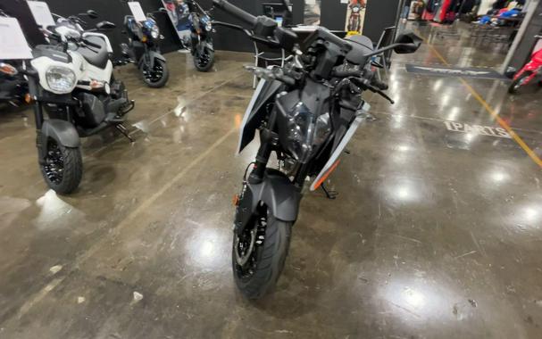 2026 KTM 250 DUKE