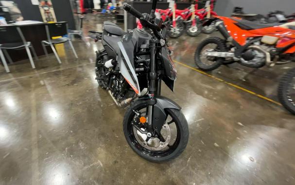 2026 KTM 250 DUKE