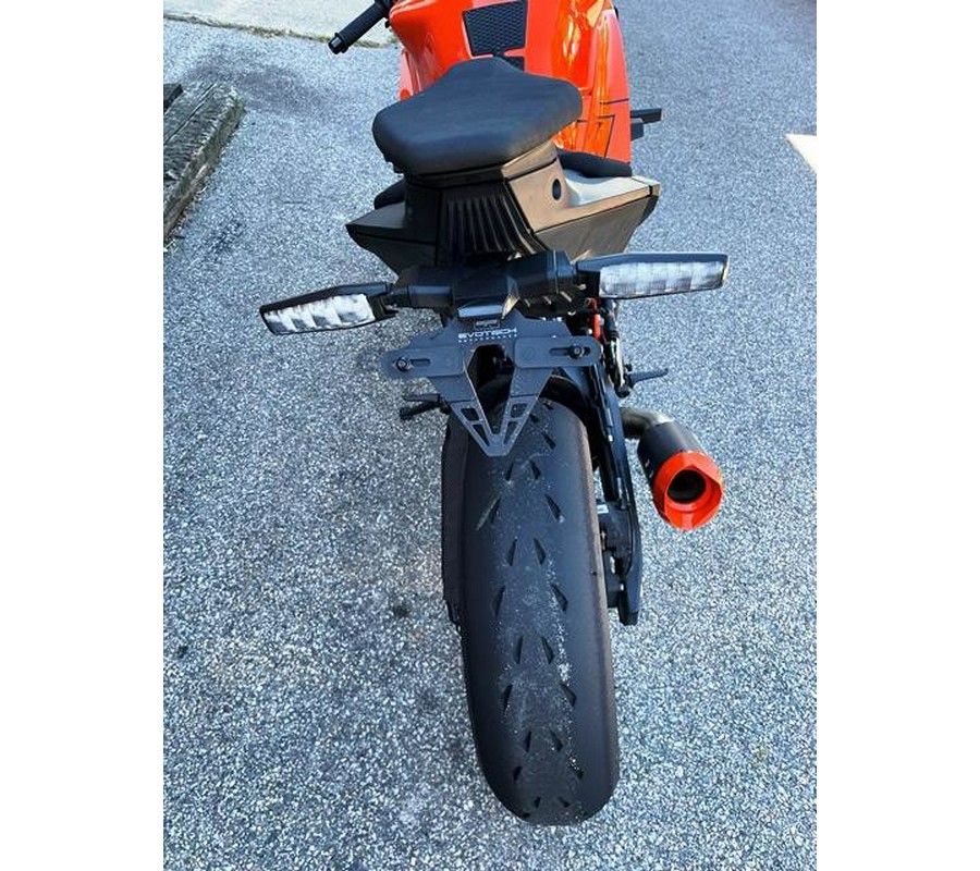 2026 KTM 990 RC R