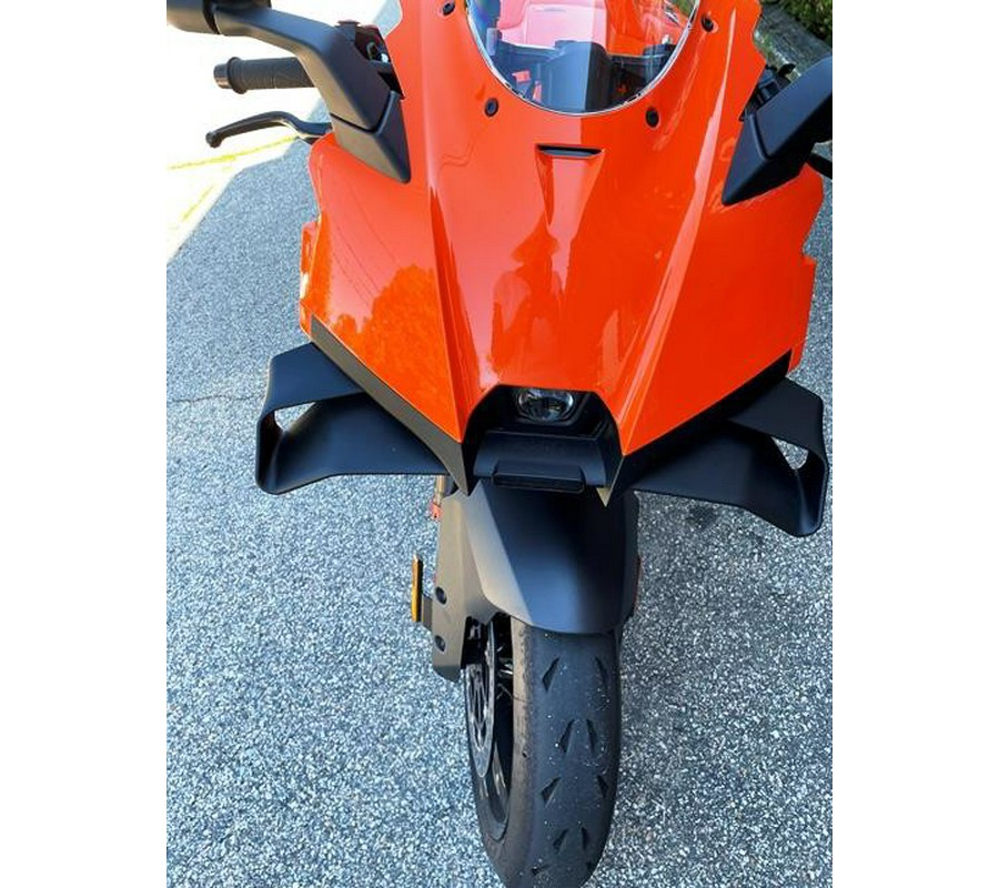 2026 KTM 990 RC R