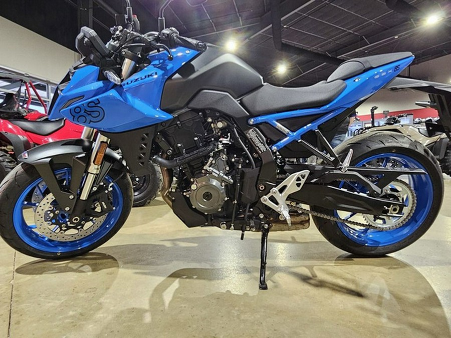 2024 Suzuki GSX-8S