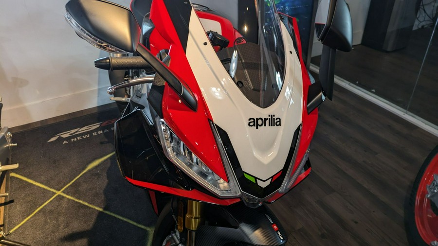 2024 Aprilia RSV4 Factory 1100