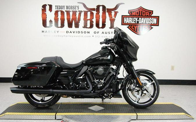 2025 Harley-Davidson FLHX - Street Glide