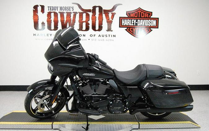 2025 Harley-Davidson FLHX - Street Glide