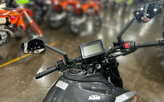 2026 KTM 250 DUKE