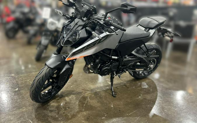 2026 KTM 250 DUKE