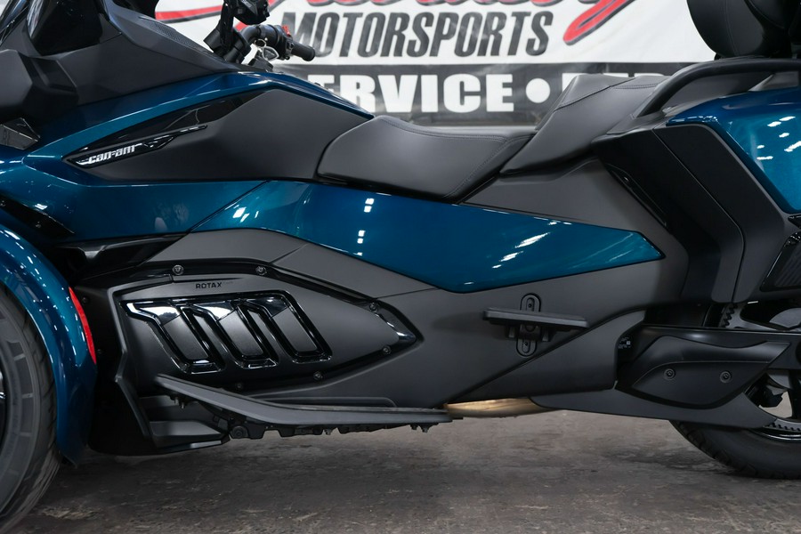 2021 Can-Am Spyder RT