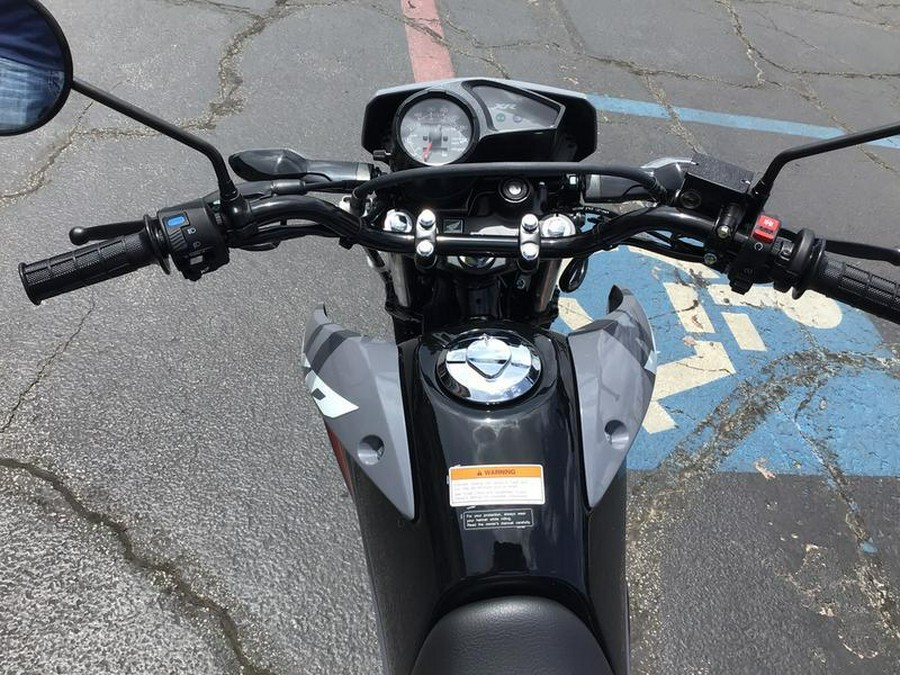 2026 HONDA XR150L