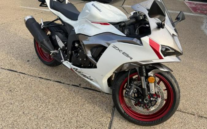 2024 Kawasaki Ninja ZX-6R