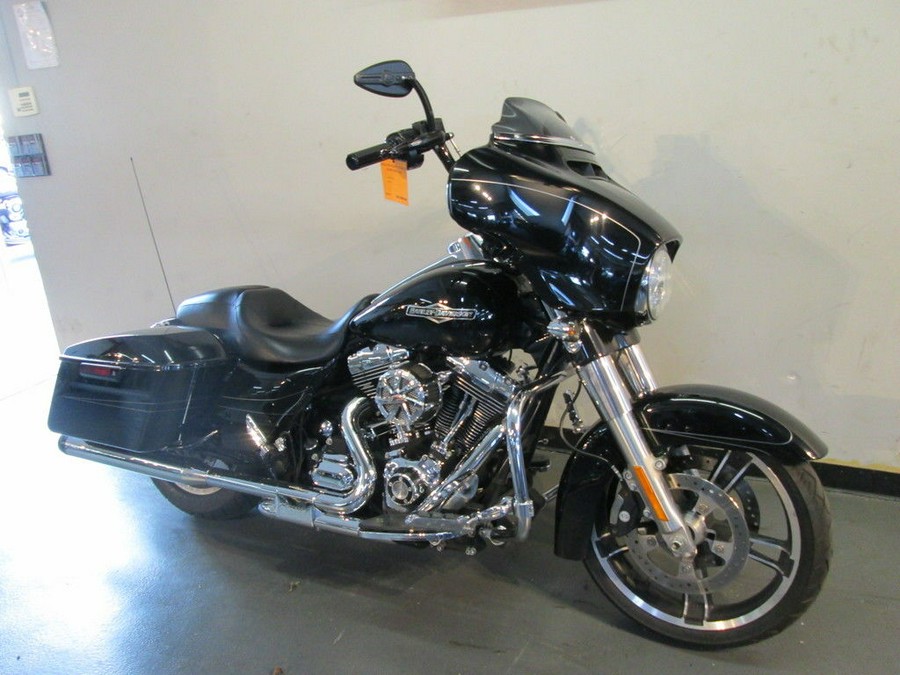 2015 Harley-Davidson® FLHXS - Street Glide® Special