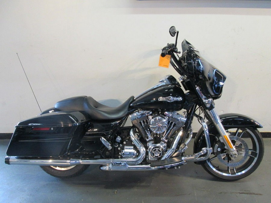 2015 Harley-Davidson® FLHXS - Street Glide® Special