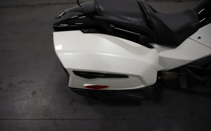 2022 Can-Am® Spyder F3-T Rotax 1330 ACE