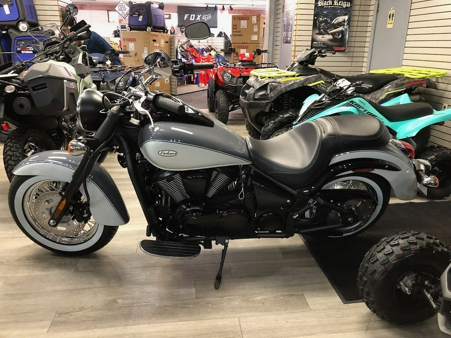 2024 Kawasaki Vulcan® 900 Classic