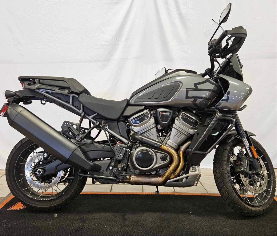 2022 Harley-Davidson® RA1250S - Pan America™ 1250 Special