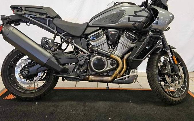 2022 Harley-Davidson® RA1250S - Pan America™ 1250 Special