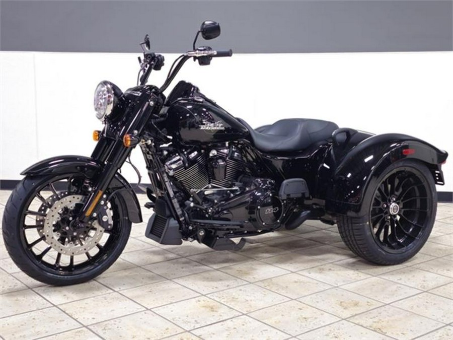 2024 Harley-Davidson® FLRT - Freewheeler®