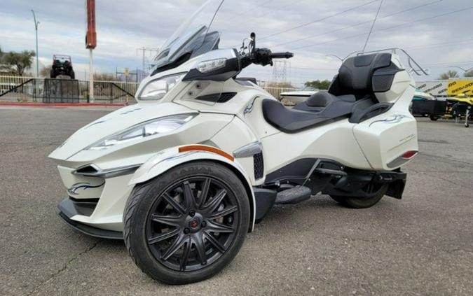 2014 Can-Am® Spyder® RT-S SE6
