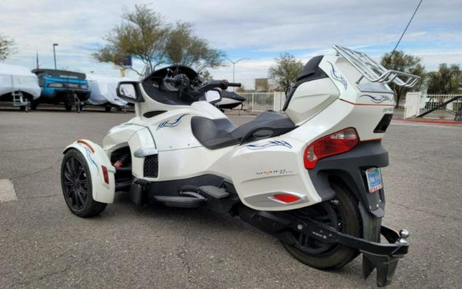 2014 Can-Am® Spyder® RT-S SE6
