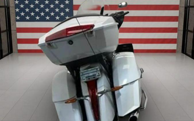 2016 Victory Motorcycles Cross Country Tour