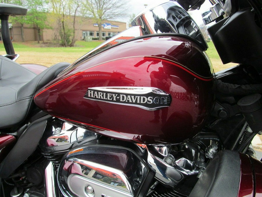 2017 Harley-Davidson Trike FLHTCUTG - Tri Glide Ultra