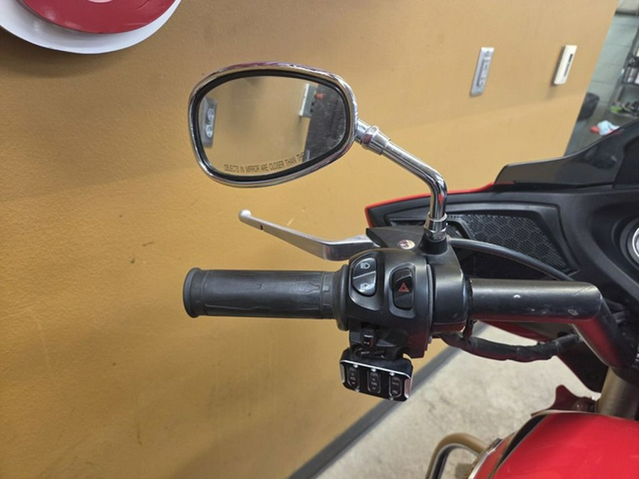 2015 Victory Motorcycles Cross Country Havasu Red with Black Flames Gloss Titanium Metallic