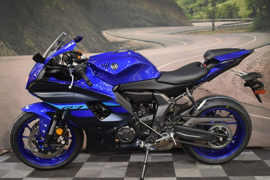 2024 Yamaha YZF-R7