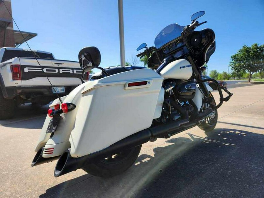 2018 Harley-Davidson® FLHXS - Street Glide® Special