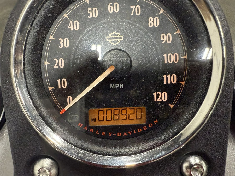 2016 HARLEY DAVIDSON STREET BOB