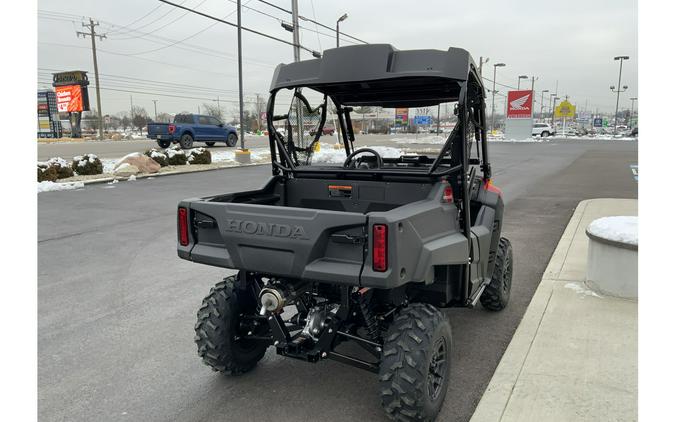 2026 Honda PIONEER 700 DELUXE