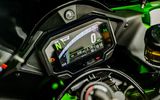 2024 Kawasaki Ninja ZX-10R KRT Edition