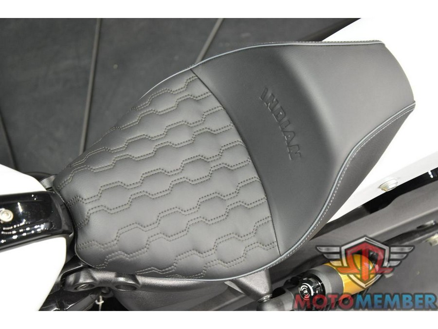 2025 Indian Motorcycle 101 SCOUT Ghost White Metallic with Graphics