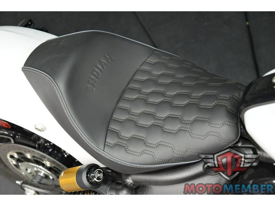 2025 Indian Motorcycle 101 SCOUT Ghost White Metallic with Graphics