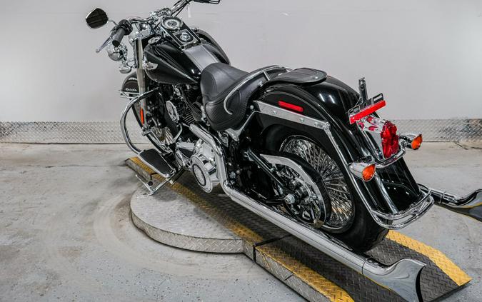 2014 Harley-Davidson Softail® Deluxe