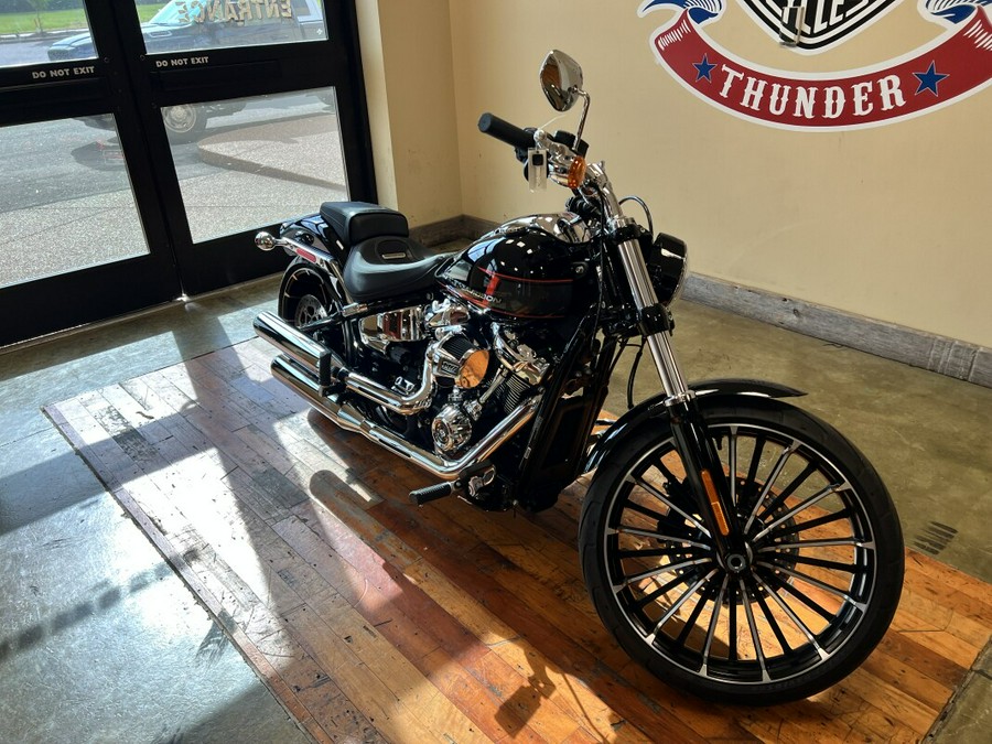 Used 2024 Harley-Davidson Breakout 117 Cruiser Motorcycle For Sale Near Memphis, TN