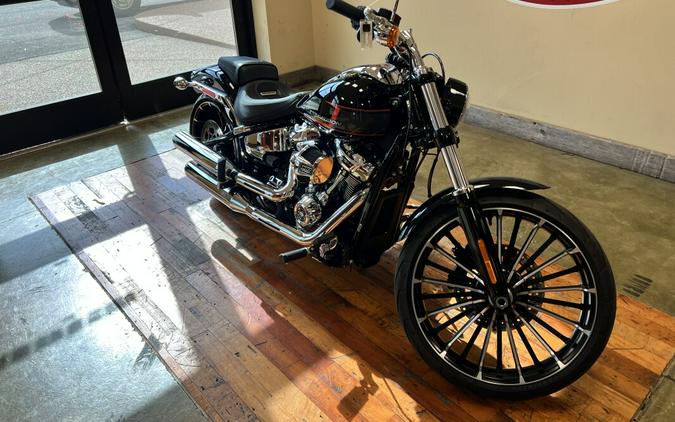 Used 2024 Harley-Davidson Breakout 117 Cruiser Motorcycle For Sale Near Memphis, TN
