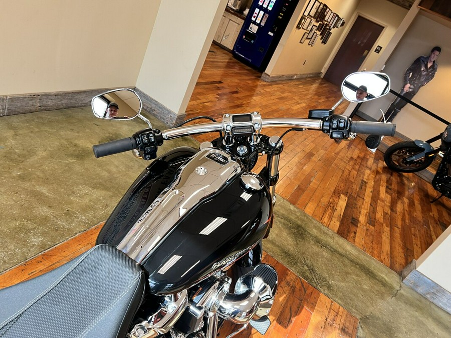 Used 2024 Harley-Davidson Breakout 117 Cruiser Motorcycle For Sale Near Memphis, TN