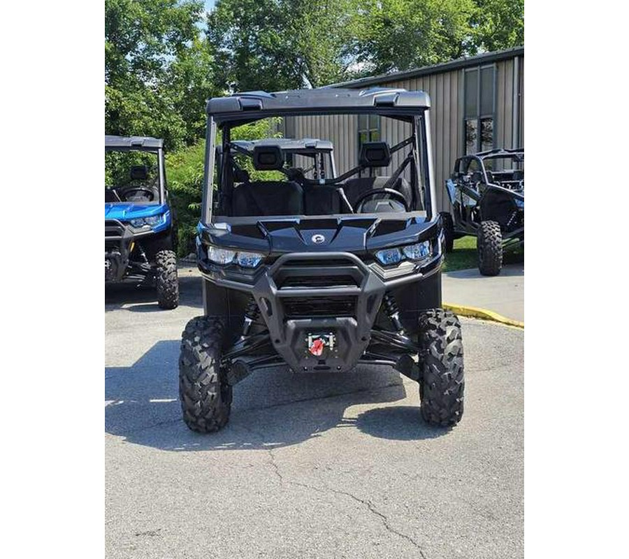 2024 Can-Am® Defender XT HD10