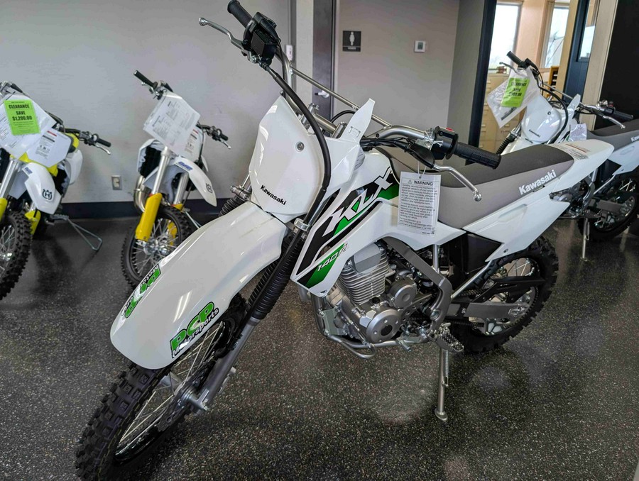 2026 Kawasaki KLX 140R Bright White - P01963
