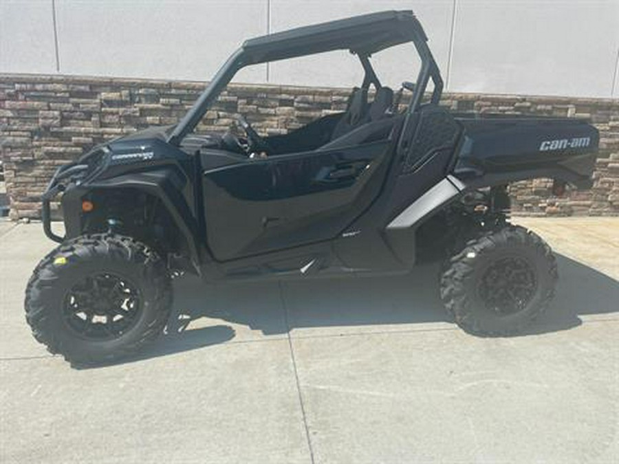 2023 Can-Am Commander XT 700