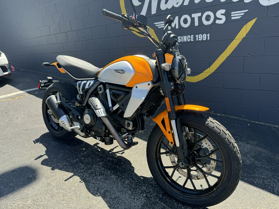 2024 Ducati Scrambler 800 Icon