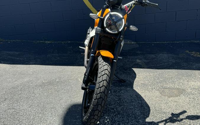 2024 Ducati Scrambler 800 Icon