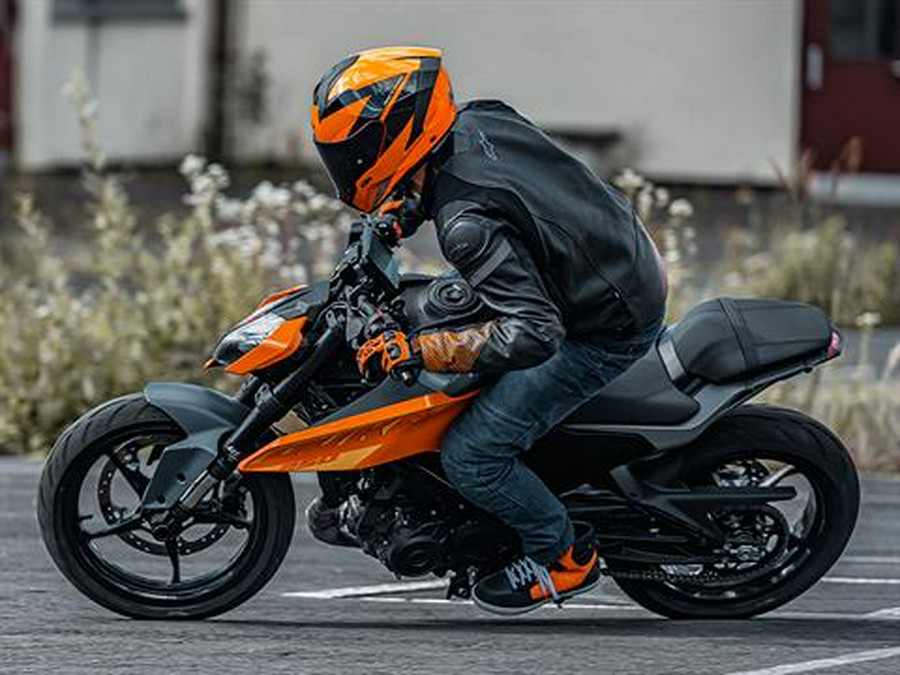 2024 KTM 250 Duke