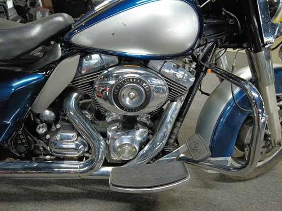 2012 Harley-Davidson Police Road King®