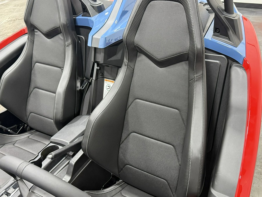 2025 POLARIS SLINGSHOT