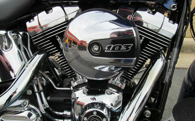 2017 Harley-Davidson Softail FLSTC - Heritage Classic