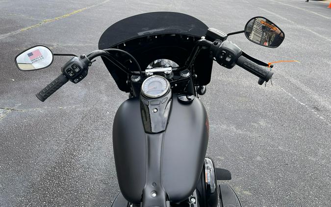 2026 Harley-Davidson Deadwood™