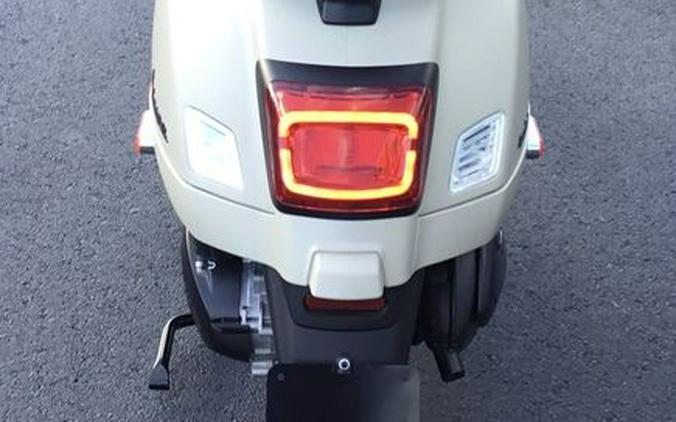 2024 Vespa GTV 300